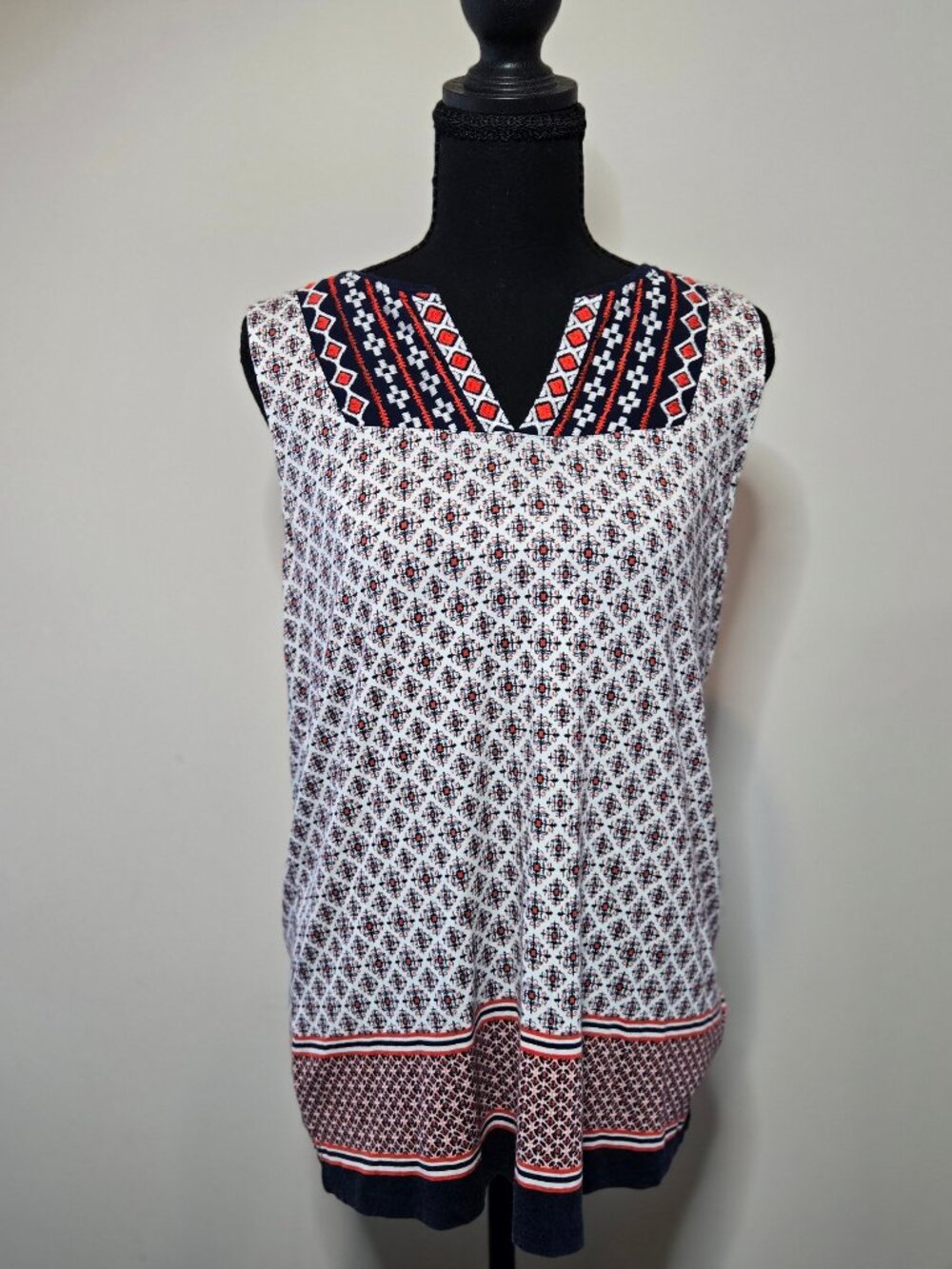 Sleeveless Geometric‎ Print Top